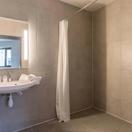 B&B Hotel Rouen Centre Rive Gauche Exterior photo